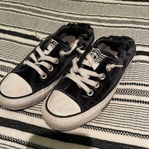 Velvet Converse